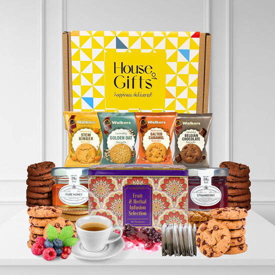Afternoon Fruit Tea Hamper Gift Set With Biscuits, Strawberry Jam & Honey – Biscuit Hampers Gift Set For Sharing, Birthdays Or Thank You – Elegant Tea And Biscuits Hamper For Grandparents