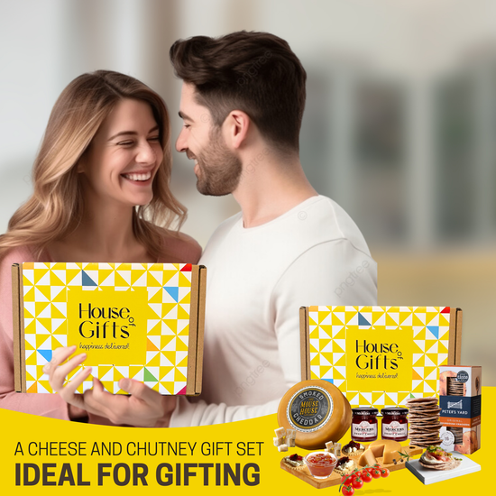 Luxury Cheese & Chutney Mini Hamper Gift Box with Smoked Cheese Truckle 200g, Spicy Tomato Relish, Hot Chilli Jam & Savoury Crackers – Artisan Board Set, 4x Gourmet Treats, Festive Christmas