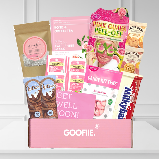 Hug in a Box For Women Hamper | Care Package For Her | Get Well Soon Gifts | Self Isolation Pampering | For Her | Gift for Mum's and Daughters