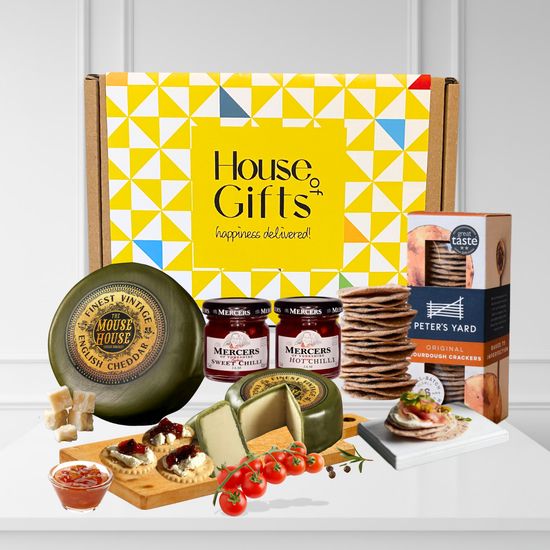 Luxury Cheese & Chutney Mini Hamper Gift Box with Mature Cheddar Truckle, Hot Chilli Jam, Sweet Chilli Jam & Savoury Crackers – Artisan Cheese Board Hampers Gift Set, Christmas Platter